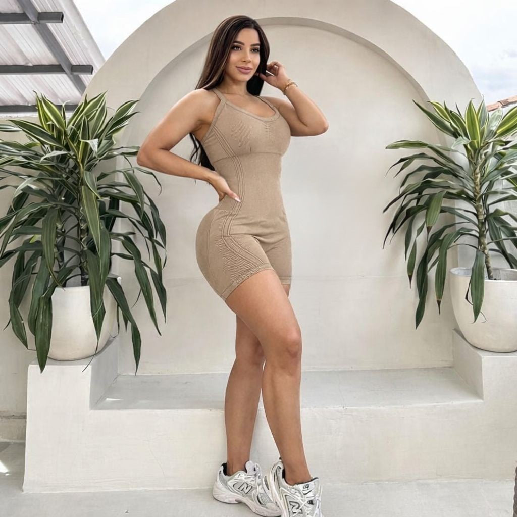 Enterizo deportivo corto